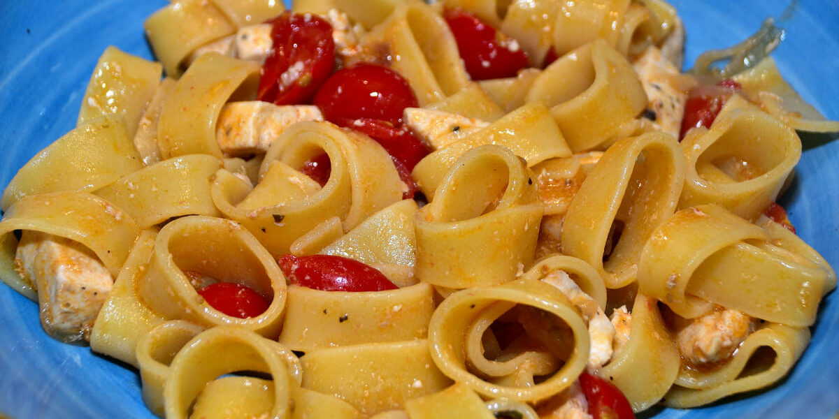 pasta spada capperi menta II Schwertfisch Calamarata