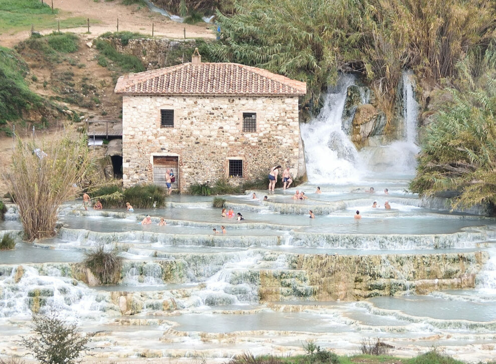 Saturnia